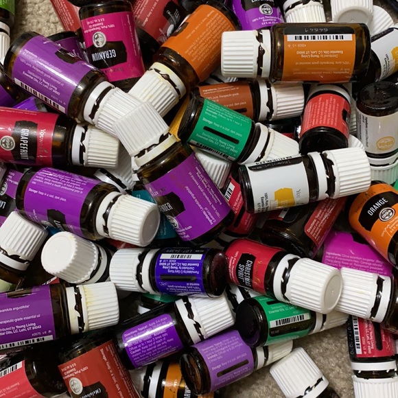 EMPTY Young Living Essential Oil Bottles - Picture 2 of 4